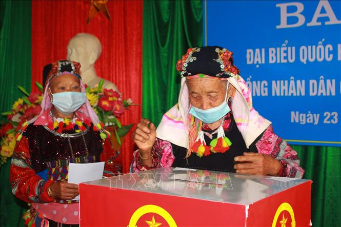 Thông tin từ Hội đồng Bầu cử Quốc gia: Hầu hết các địa phương có tỷ lệ cử tri đi bầu cao