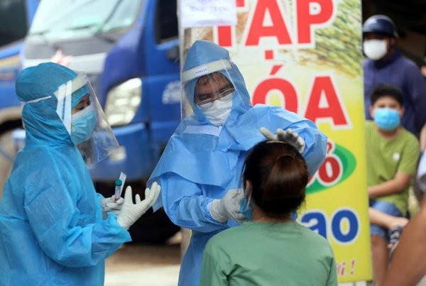 Sáng 4/5, thêm bốn ca mắc COVID-19, trong đó có hai ca ghi nhận trong nước tại Đà Nẵng và Hà Nội