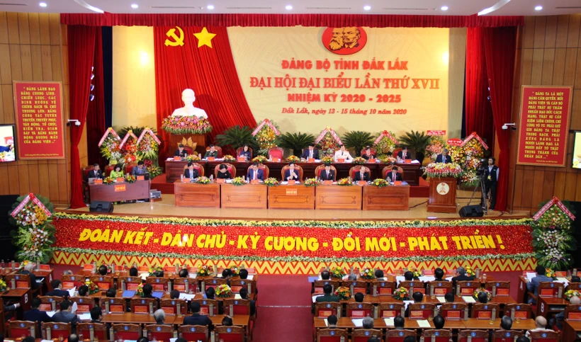 Xây dựng tỉnh Đắk Lắk giàu đẹp, văn minh, bản sắc, xứng đáng là trung tâm vùng Tây Nguyên