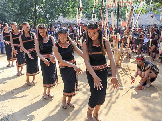 Dân tộc Ba Na