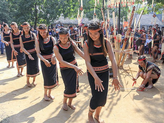 Dân tộc Ba Na