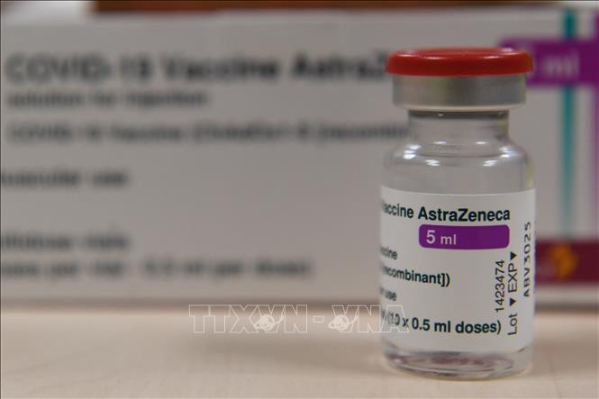 Dịch COVID-19: Bộ Y tế trả lời về khoảng cách tiêm 2 mũi vaccine AstraZeneca