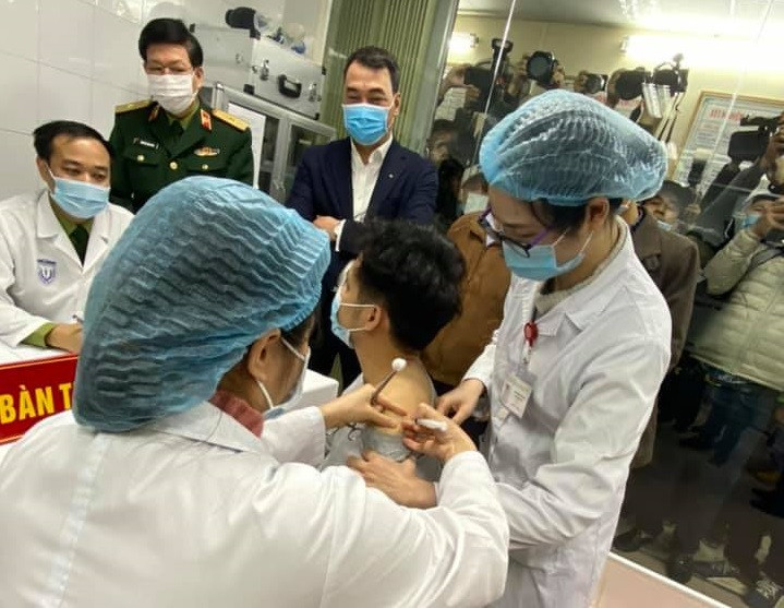 Dịch COVID-19: Không ghi nhận ca mắc mới; đảm bảo an toàn sau khi tiêm vaccine cho người dân