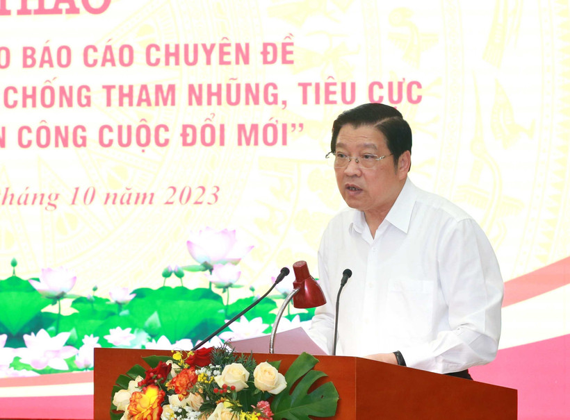 “Không dám tham nhũng” khi toàn dân tham gia chống tiêu cực