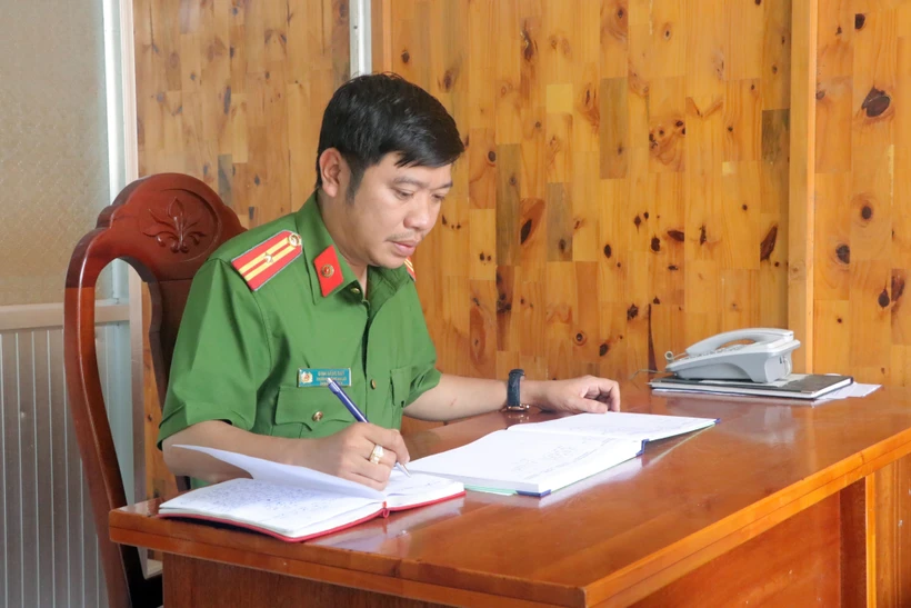 Thiếu tá Đinh Đăng Quý - Người đem lại bình yên cho Tân Hà