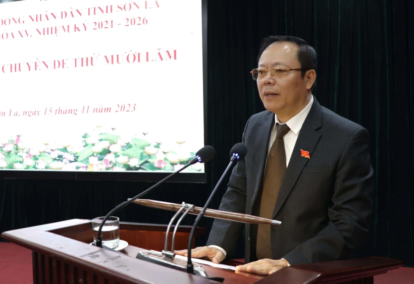 Ông Nguyễn Thái Hưng, Chủ tịch HĐND tỉnh Sơn La, phát biểu tại Kỳ họp. Ảnh: Nguyễn Cường - TTXVN