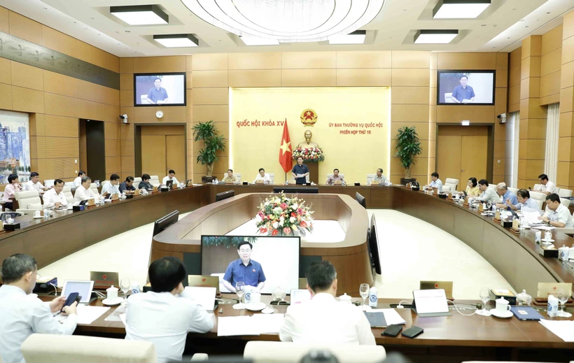 Bế mạc Phiên họp thứ 15, Ủy ban Thường vụ Quốc hội khóa XV