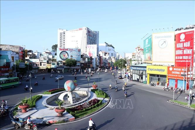 Thành phố Hồ Chí Minh: Tiếp tục thực hiện giãn cách xã hội theo Chỉ thị 16 đến ngày 15/9