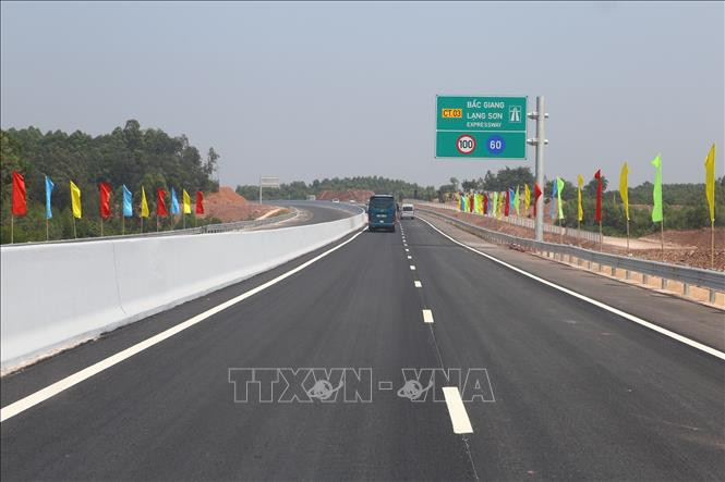 Phát triển vận tải vùng trung du và miền núi phía Bắc theo hướng hiện đại, đồng bộ