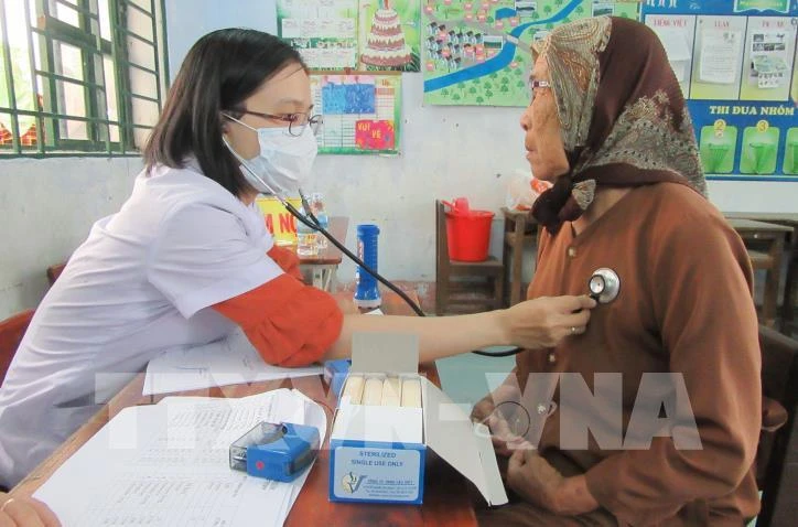 Bộ Y tế yêu cầu đảm bảo khám chữa bệnh trong trời rét đậm, rét hại