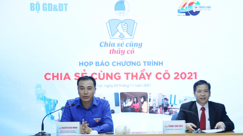 Tôn vinh 50 giáo viên tiêu biểu có sáng kiến giảng dạy trong điều kiện khó khăn