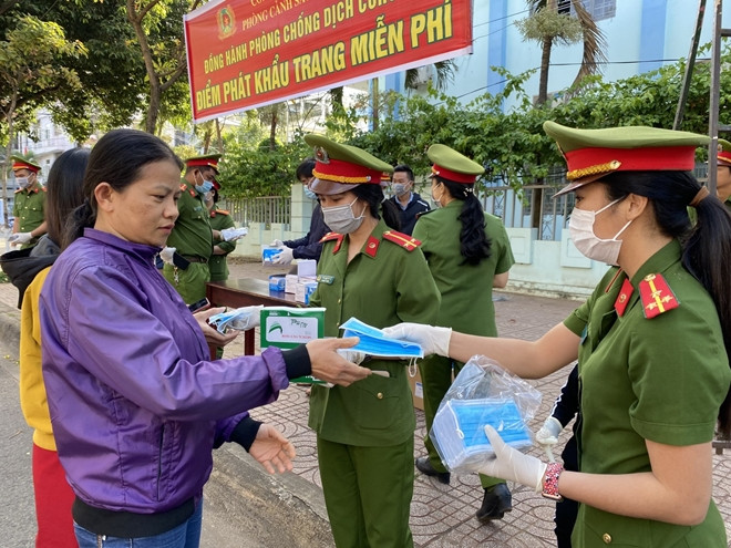 Đắk Lắk tăng cường tuyên truyền về phòng, chống dịch COVID-19 trong vùng đồng bào dân tộc thiểu số