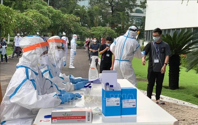 Dịch COVID-19: Sáng 8/6, ghi nhận 43 ca mắc trong nước; 1 ca nhập cảnh