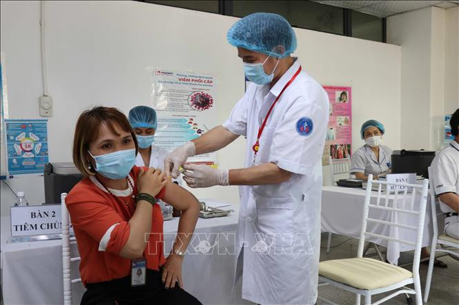Dự kiến sáng 8/6, chính thức tiêm thử nghiệm vaccine Nano Covax giai đoạn 3