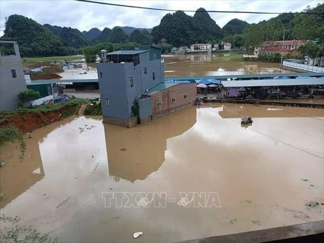 Cao Bằng: Một cháu nhỏ bị lũ cuốn trôi
