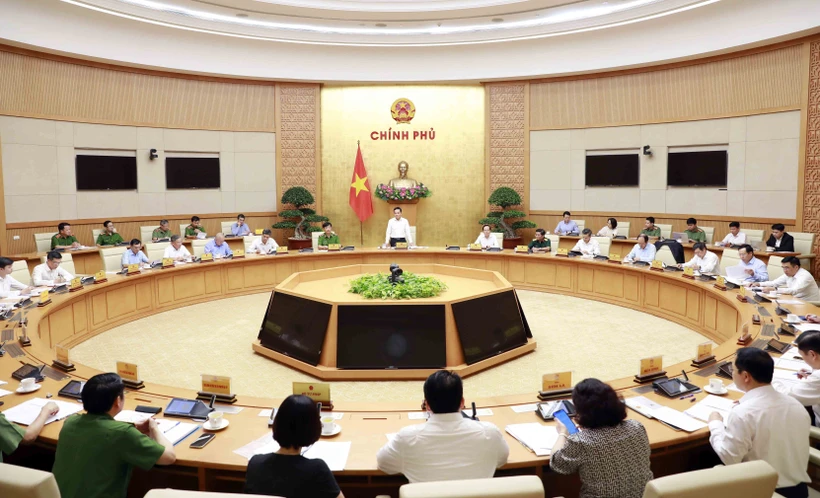 Sáng 21/4/2023, tại trụ sở Chính phủ, Phó Thủ tướng Trần Lưu Quang, Chủ tịch Ủy ban Quốc gia phòng, chống AIDS, ma túy, mại dâm chủ trì cuộc họp tổng kết công tác phòng, chống ma túy năm 2022 và phương hướng công tác trọng tâm năm 2023. Ảnh: An Đăng - TTX
