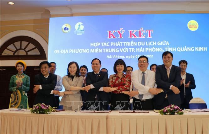 Hợp tác du lịch giữa 5 địa phương miền Trung với Hải Phòng, Quảng Ninh