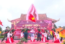 Gắn kết tình quân dân trước thềm Xuân mới