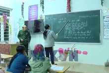 Con chữ thắp sáng cuộc sống nơi phên dậu Tổ quốc