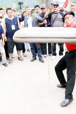 Gìn giữ nét đẹp văn hóa truyền thống trò chơi dân gian pháo đất