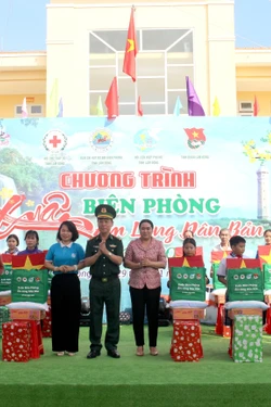 Rộn ràng Chương trình 'Xuân Biên phòng ấm lòng dân bản' tại Lâm Đồng