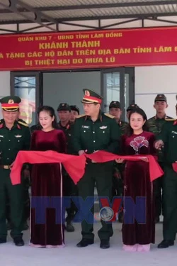 Từ Chiến dịch Quang Trung đến những mái ấm mới trên 'thị trấn cổ D’ran'