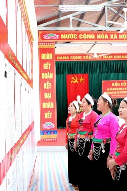 Cử tri xứ Mường (Phú Thọ) sẵn sàng cho Ngày hội non sông