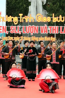 Hội tụ, lan tỏa sắc màu văn hóa dân tộc xứ Lạng