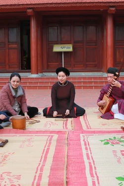 Ca trù Đông Môn: Mạch nguồn sâu lắng được trao truyền qua các thế hệ