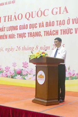 Hướng tới tiếp cận công bằng về giáo dục cho đồng bào dân tộc thiểu số