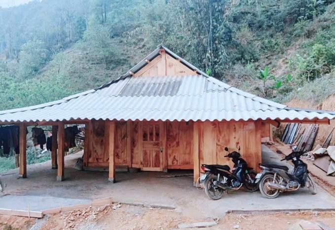 Đến ngày 9/5/2025, huyện Trạm Tấu là địa phương đầu tiên hoàn thành công tác xóa nhà tạm, nhà dột nát tại 11 xã trong toàn huyện. Ảnh: Tiến Khánh/TTXVN Đến ngày 9/5/2025, huyện Trạm Tấu là địa phương đầu tiên hoàn thành công tác xóa nhà tạm, nhà dột nát tại 11 xã trong toàn huyện. Ảnh: Tiến Khánh/TTXVN
