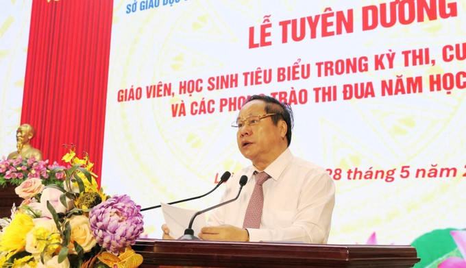 Phó Chủ tịch Thường trực UBND tỉnh Lai Châu Tống Thanh Hải phát biểu tại lễ tuyên dương. Ảnh: TTXVN phát lai-chau4.jpg