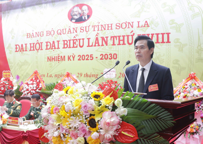 Bí thư Tỉnh ủy Sơn La Hoàng Quốc Khánh, Bí thư Đảng ủy Quân sự tỉnh phát biểu tại Đại hội. Bí thư Tỉnh ủy Sơn La Hoàng Quốc Khánh, Bí thư Đảng ủy Quân sự tỉnh phát biểu tại Đại hội.
