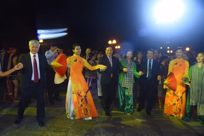 Khai mạc Ngày Văn hóa các dân tộc Việt Nam năm 2021 ảnh 7