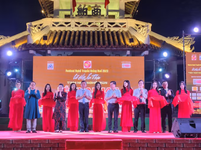 Festival nghề truyền thống Huế 2023: Tôn vinh tinh hoa nghề bún ảnh 1