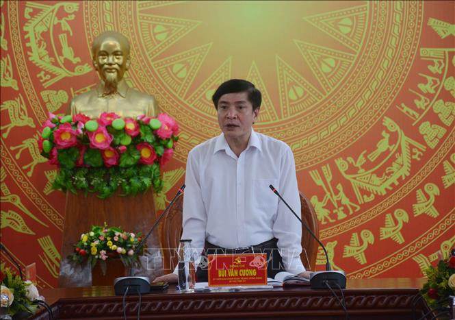 Bí thư Tỉnh ủy Đắk Lắk Bùi Văn Cường phát biểu tại cuộc họp. Ảnh: Hoài Thu – TTXVN