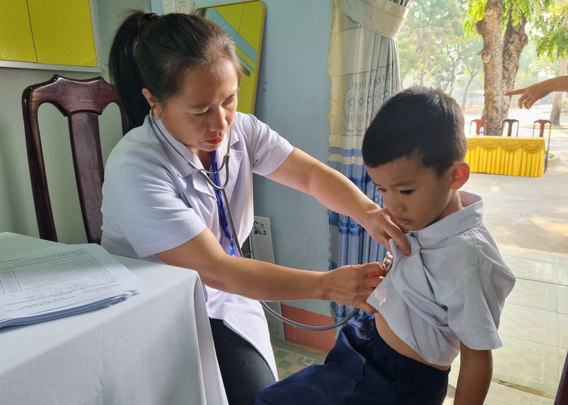 Gia Lai khẩn trương tiêm chủng diện rộng phòng dịch sởi