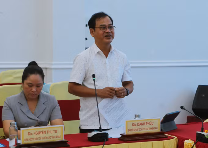 Giám đốc Sở Dân tộc và Tôn giáo tỉnh Kiên Giang Danh Phúc phát biểu tại buổi tổng kết.
