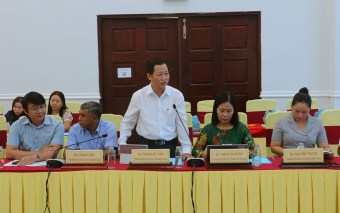 Đại diện Sở Nội vụ tỉnh Hậu Giang phát biểu tại buổi tổng kết. Đại diện Sở Nội vụ tỉnh Hậu Giang phát biểu tại buổi tổng kết.