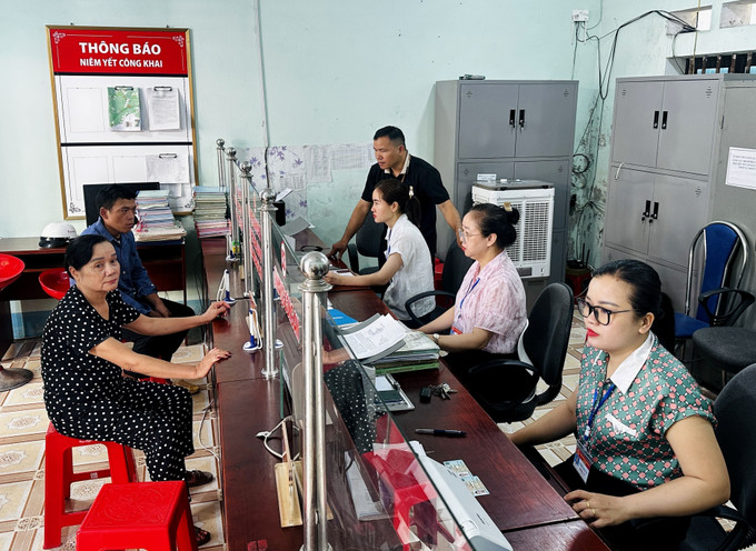 Đẩy mạnh giải quyết nhanh gọn thủ tục cho người dân tại Trung tâm phục vụ hành chính công xã biên giới Minh Tân (Tuyên Quang). tuyen-quang-4.jpg