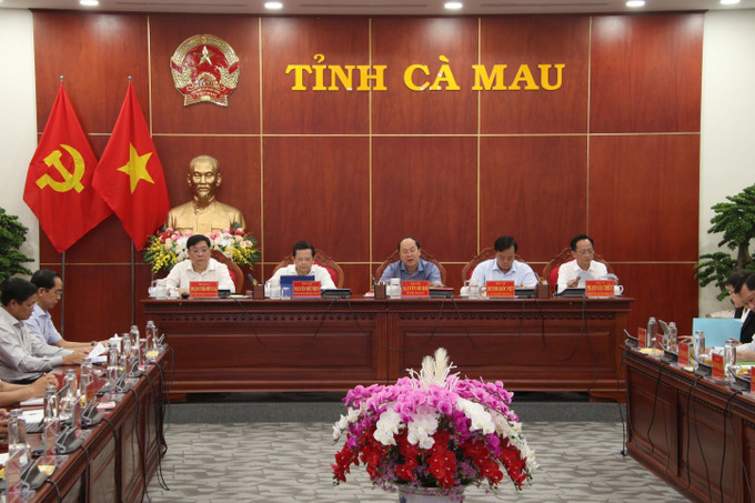 Lãnh đạo hai tỉnh Cà Mau và Bạc Liêu dự Hội nghị. Ảnh: Kim Há/TTXVN Lãnh đạo hai tỉnh Cà Mau và Bạc Liêu dự Hội nghị. Ảnh: Kim Há/TTXVN