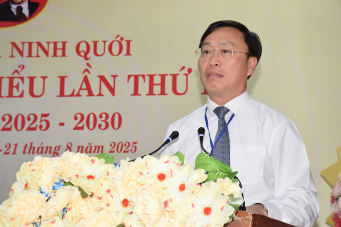 Đồng chí Huỳnh Hữu Trí, Ủy viên Ban Thường vụ Tỉnh ủy, Phó Chủ tịch UBND tỉnh Cà Mau phát biểu chỉ đạo tại Đại hội. Đồng chí Huỳnh Hữu Trí, Ủy viên Ban Thường vụ Tỉnh ủy, Phó Chủ tịch UBND tỉnh Cà Mau phát biểu chỉ đạo tại Đại hội.