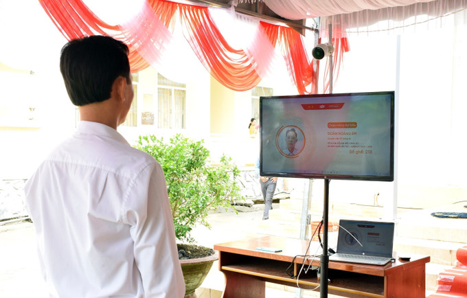 Kiểm tra đại biểu vào dự Đại hội bằng nhận diện khuôn mặt. ca-mau-3.jpg