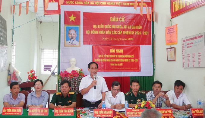 Những người ứng cử đại biểu Hội đồng nhân dân xã Vĩnh Xương (tỉnh An Giang) nhiệm kỳ 2026-2031, đơn vị bầu cử số 1 gặp gở, tiếp xúc cử tri.