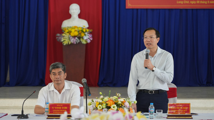 Phó Chủ tịch UBND tỉnh Tây Ninh Đoàn Trung Kiên phát biểu. ton-giao-4.jpg