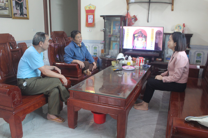 Xã Điền Lư hiện có gần 200 hộ gia đình có con em đi làm việc ở nước ngoài. Phần lớn các hộ sau khi có người thân đi xuất khẩu lao động đều thoát nghèo, thoát cận nghèo, nhiều hộ vươn lên khá giả, thậm chí giàu lên từ nguồn thu nhập ổn định gửi về. Ảnh Nguyễn Nam/TTXVN