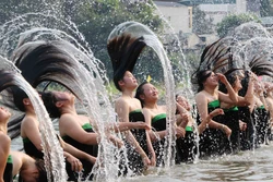 Đưa di sản vào đời sống đương đại, phát triển du lịch bền vững