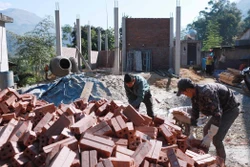 Tiếp sức đồng bào vùng biên Lai Châu an cư, lạc nghiệp