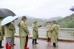 Lạng Sơn: Kiểm tra một số điểm nguy cơ sạt lở và an toàn hồ chứa nước lớn