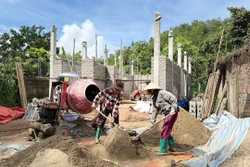Phát động đợt thi đua cao điểm 30 ngày, đêm quyết tâm xóa nhà tạm
